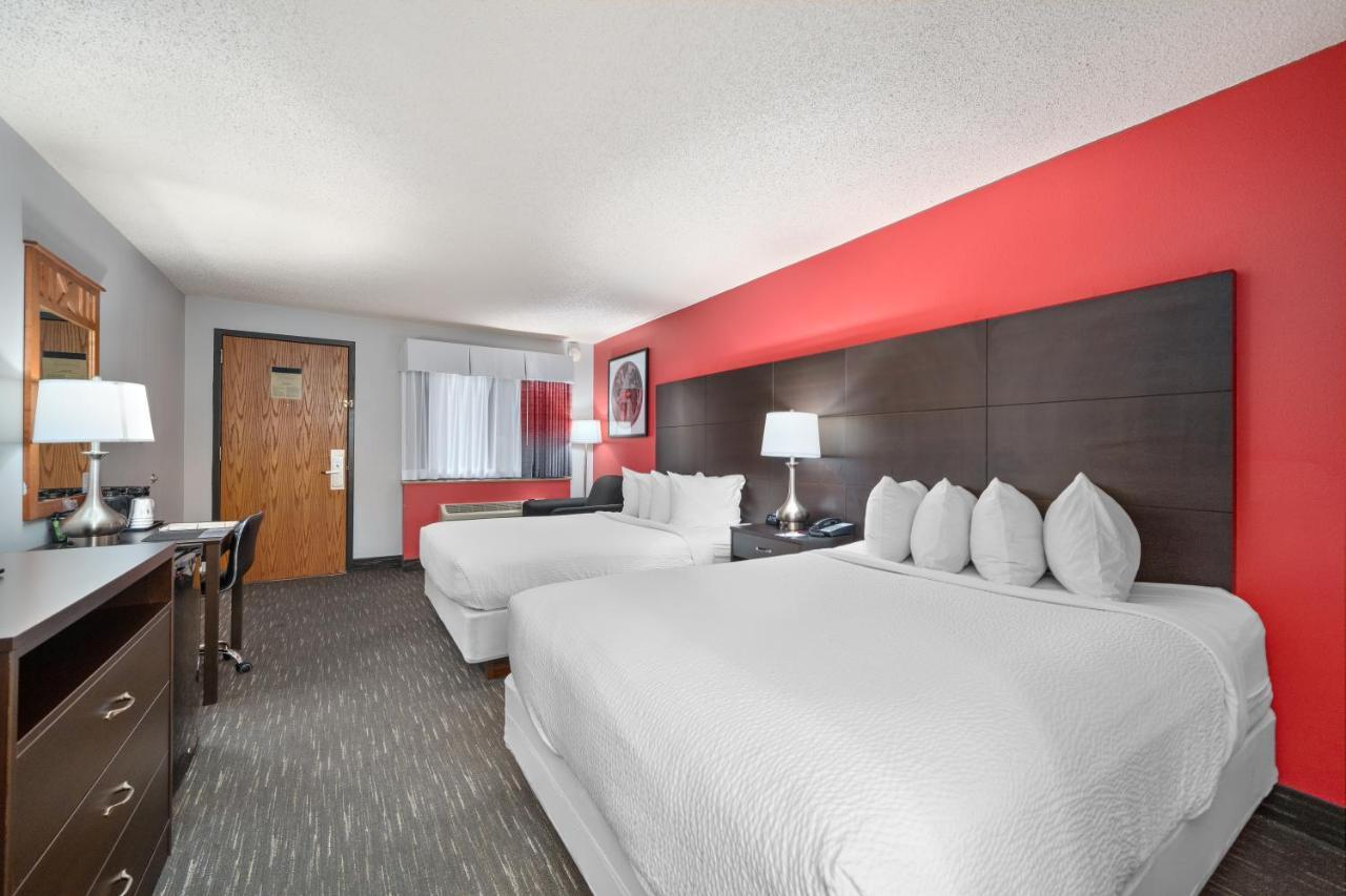 Ramada By Wyndham Sioux Falls Airport - Waterpark Resort & Event Center Ngoại thất bức ảnh