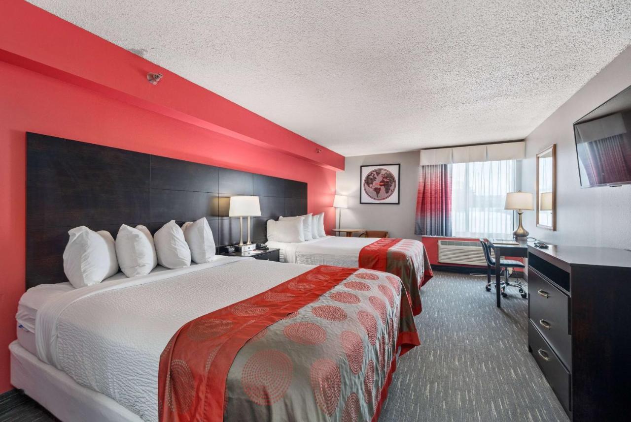 Ramada By Wyndham Sioux Falls Airport - Waterpark Resort & Event Center Ngoại thất bức ảnh